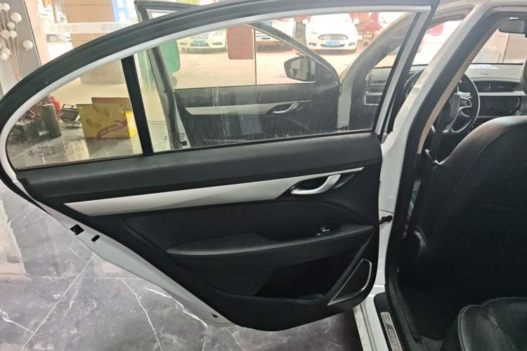 Used Geely Auto Emgrand 2018 1.5L CVT Upward Connect Edition
