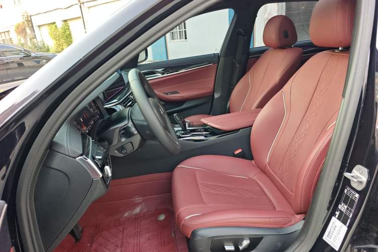 Used BMW 5 Series 2022 Second Facelift 525Li M Sport Package