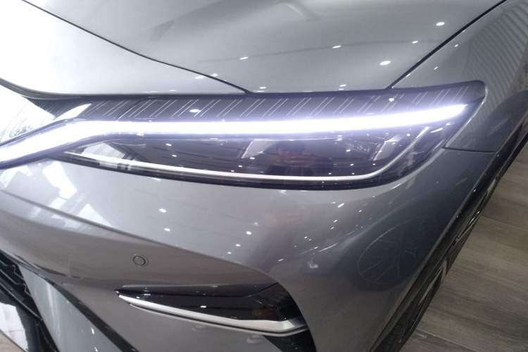 Used BYD Song L EV 2025 Intelligent Driving Version 662 km LiDAR Excellence Edition