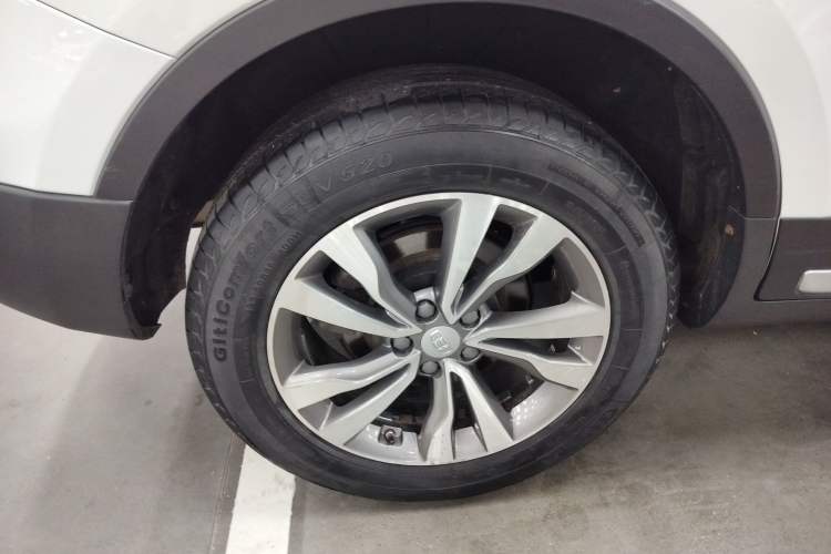 Used Geely Auto Emgrand X7 Sport 2016 1.8TD Automatic ZhiZun Version
