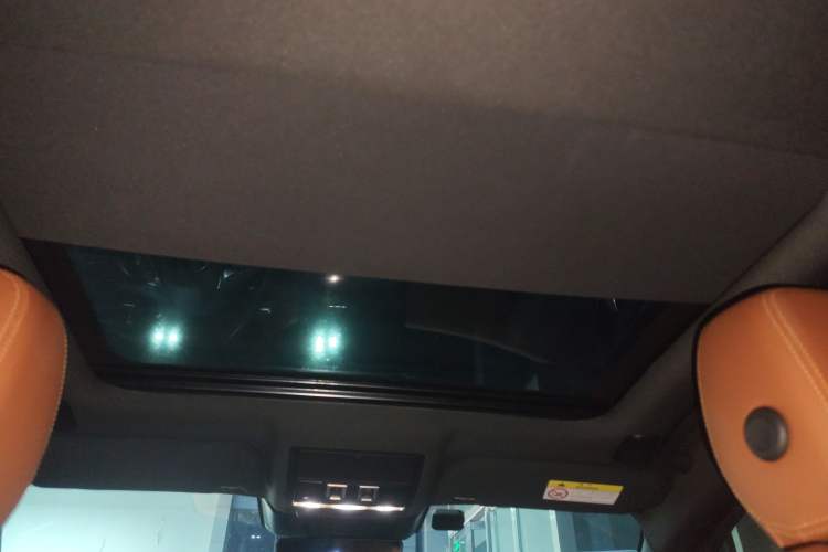 Used Jaguar XFL 2022 XFL 2.0T P250 Two-Wheel-Drive Elite Sport Edition
