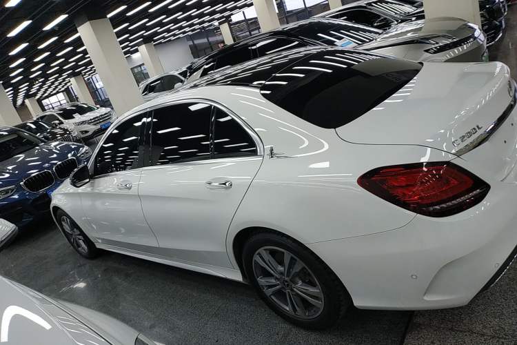 Used Mercedes-Benz C-Class 2021 C 200 L Fashion Edition Sport Version
