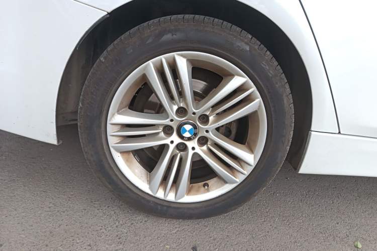 Used BMW 3 Series 2017 320Li Fashion Model
