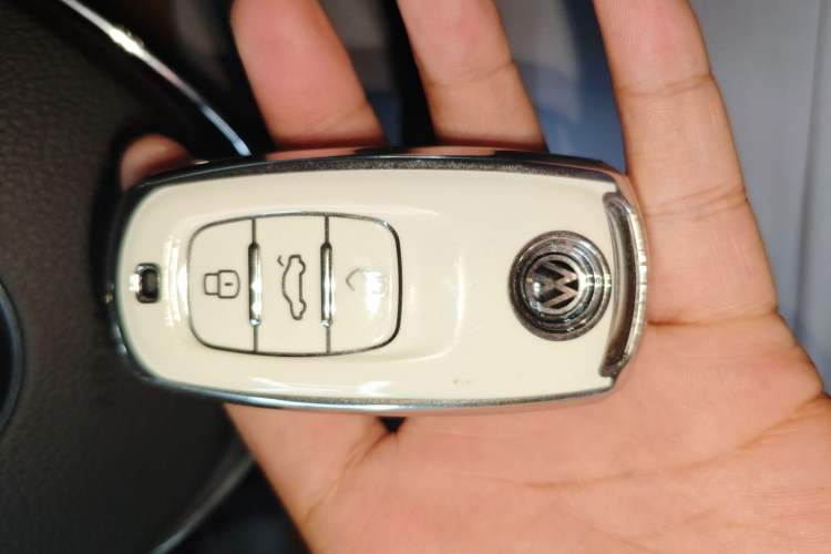 Used Volkswagen Phideon 2018 Revised Version 380TSI Two-Wheel Drive Business Edition