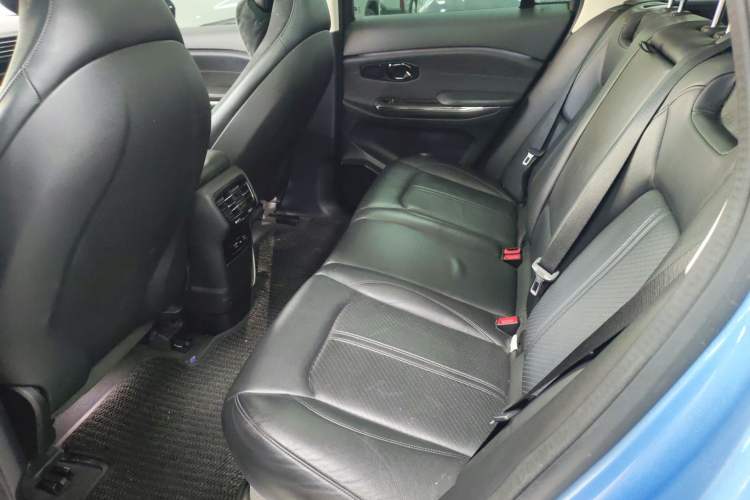 Used Nio ES6 2019 420 km Sport Version
