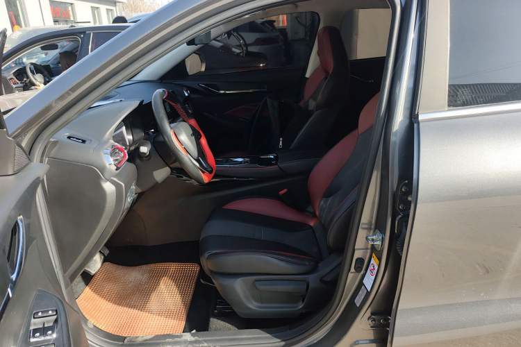 Used Oshan X5 2021 1.5T DCT Prestige Edition
