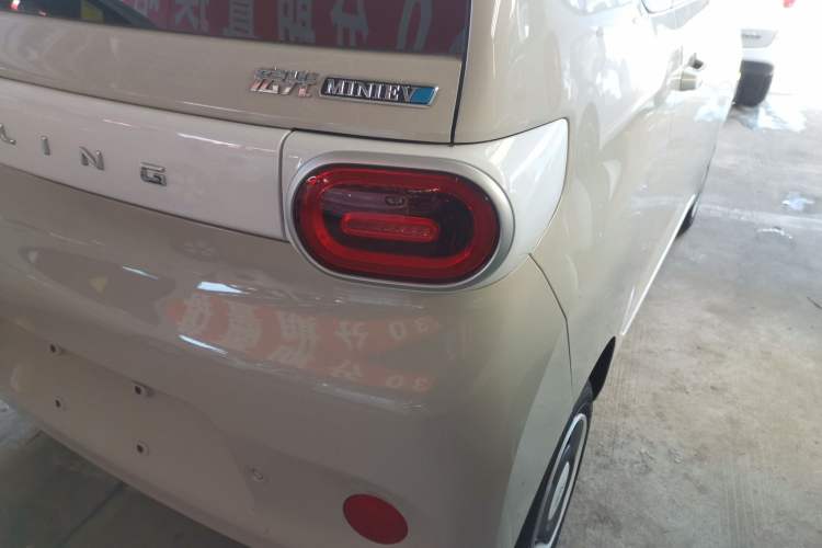 Used Wuling Hongguang MINIEV 2024 3rd Generation 215km Youth Edition