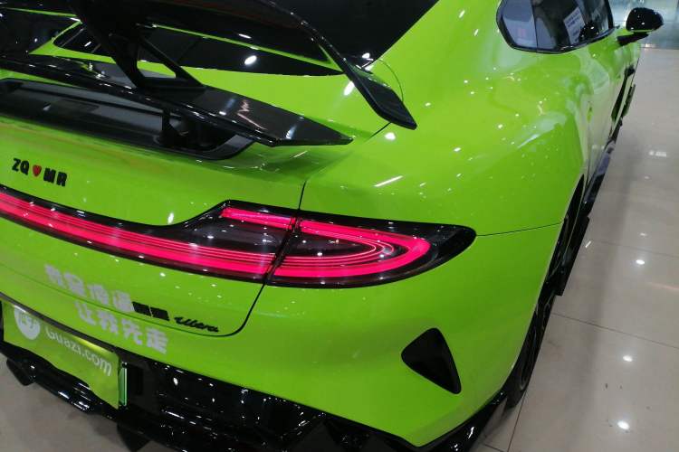 Used  SU7 2024 Four-Wheel Drive Ultra-Long Range Advanced Intelligent Driving Max Edition
