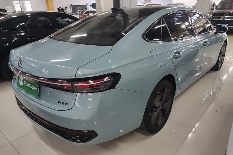 Used Volkswagen Passat 2025 Pro 380TSI Starry Dragon Luxury Edition