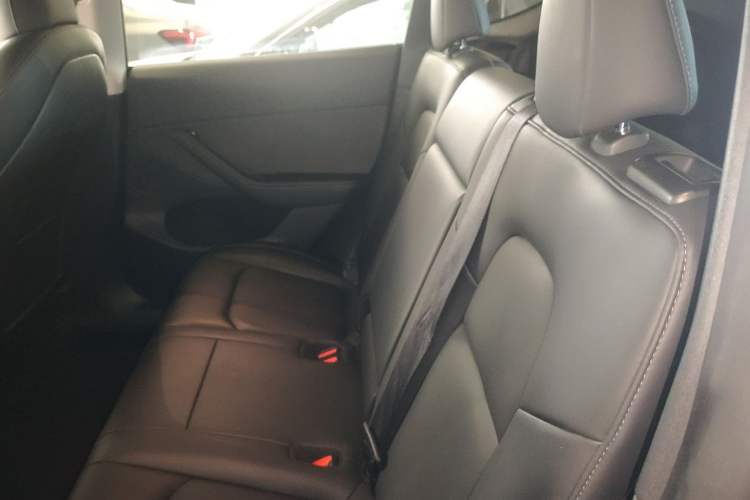 Used Tesla Model Y 2022 Rear-Wheel-Drive Version
