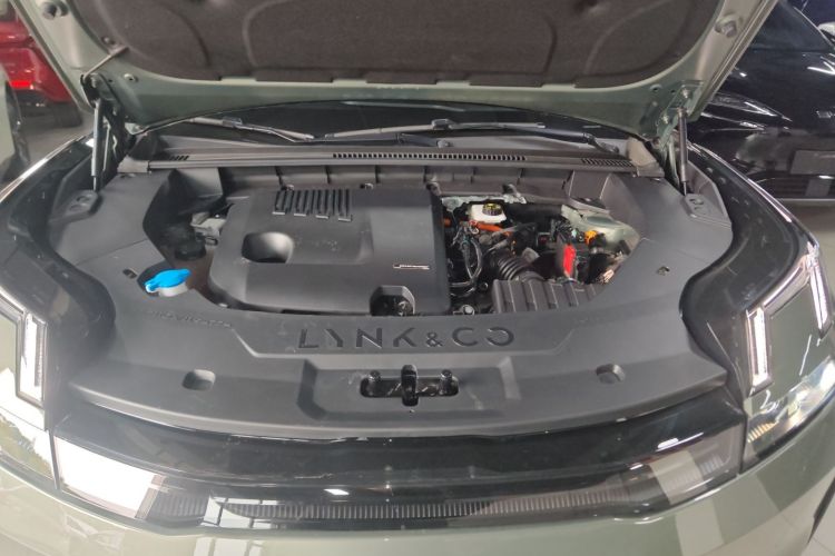 Used Lynk & Co 08 EM-P 2023 220km All-Wheel-Drive Performance Halo
