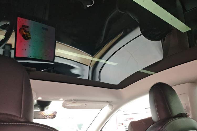 Used Tesla Model Y 2022 Rear-Wheel-Drive Version
