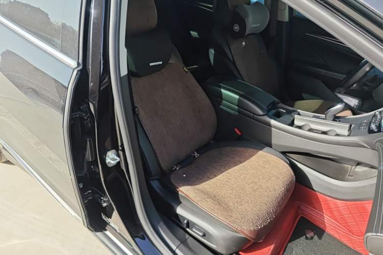 Used Buick LaCrosse 2022 652T Luxury Version
