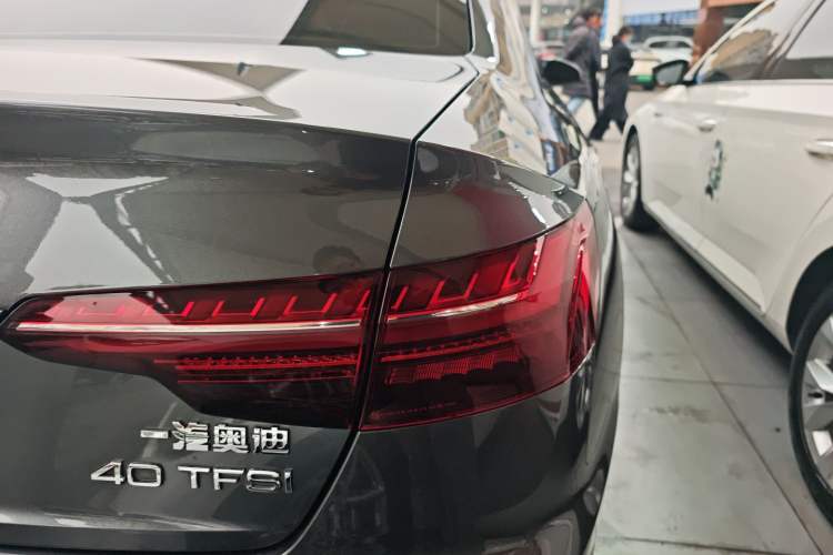 Used Audi A4L 2022 40 TFSI Luxury Dynamic Model
