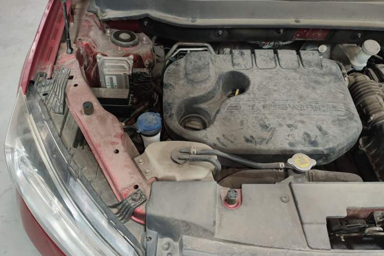 Used Land X2 2017 1.6L Manual Sharp Edition
