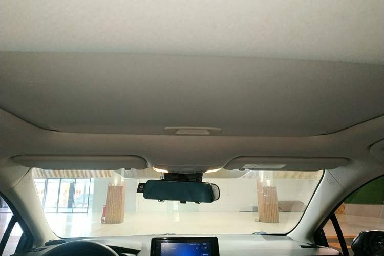 Used Toyota Corolla 2021 Dual-Motor 1.8L E-CVT Elite Edition