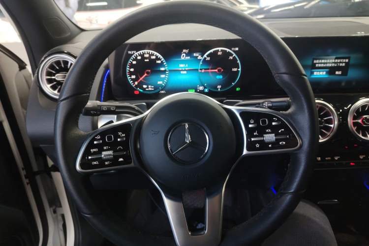 Used Mercedes-Benz EQB 2024 EQB 260