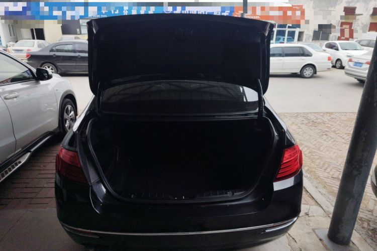 Used BMW 5 Series 2014 525Li Luxury Design Package
