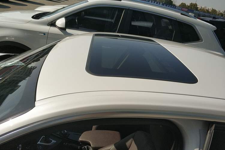 Used BMW 3 Series 2018 320Li Fashion Model
