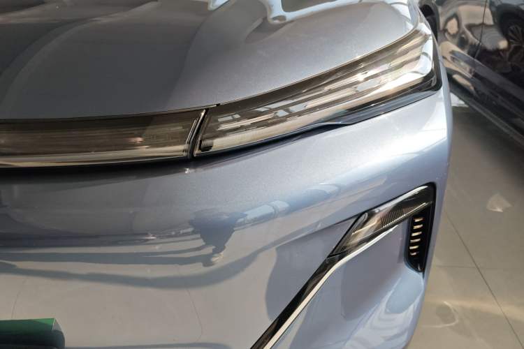 Used Geely Galaxy Galaxy Xingjian 7 EM-i 2025 120km Flagship Edition
