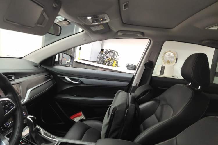 Used Geely Auto Emgrand 2021 UP 1.5L CVT Luxury Model
