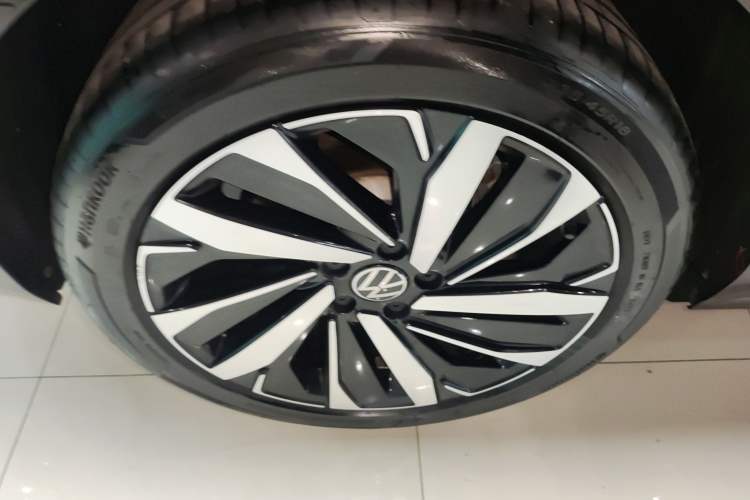 Used Volkswagen Passat 2023 Revised 330TSI Elite Edition
