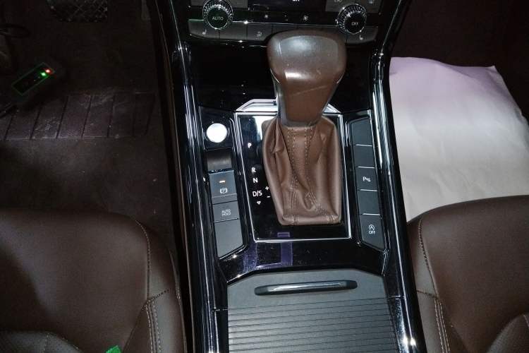 Used Volkswagen Phideon 2021 380TSI Luxury Edition