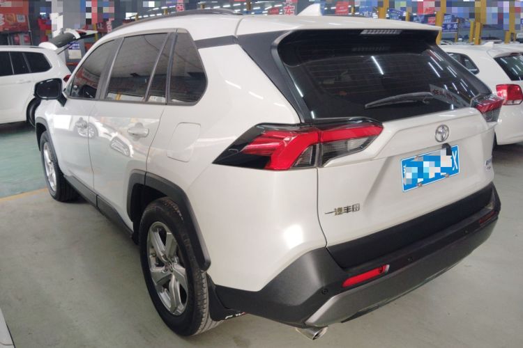 Used Toyota RAV4 2021 2.0L CVT 4x4 Style PLUS Edition
