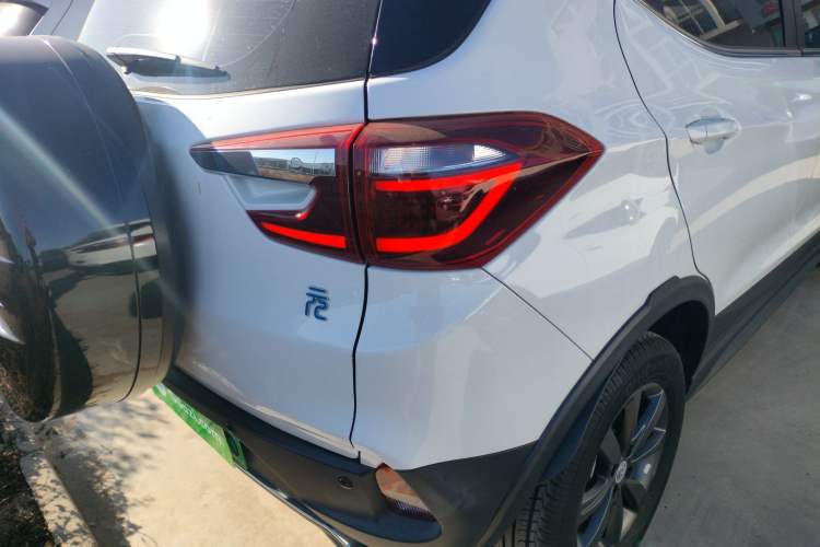Used BYD Yuan New Energy 2019 EV360 Smart Connect Leading Model
