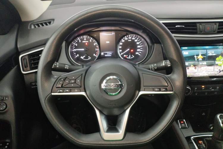 Used Nissan Qashqai 2019 2.0L CVT Smart Enjoyment Version
