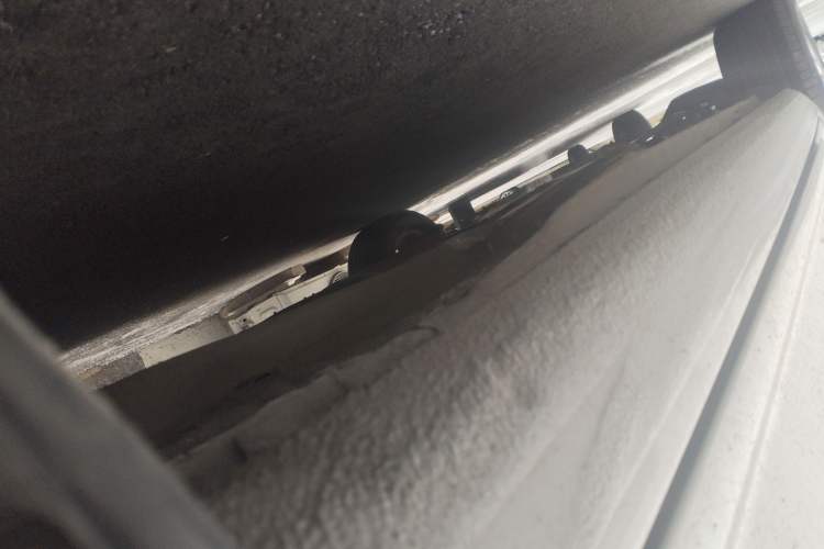 Used Volkswagen Bora Classic 2005 1.8L Comfort Auto with Sunroof
