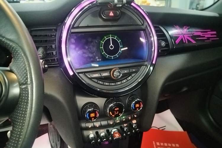 Used MINI MINI 2021 1.5T COOPER Racing Driver
