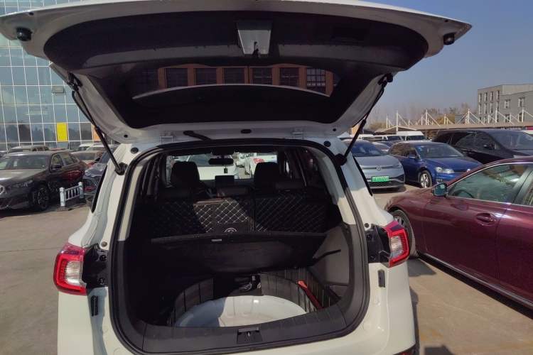 Used FORTHING T5 2022 Shengshi Edition 1.5T Automatic Dream Version Five Seats
