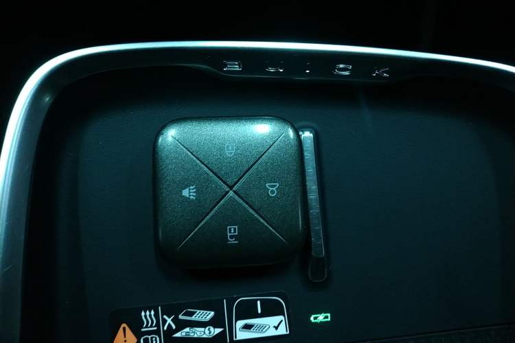 Used Buick LaCrosse 2023 28T Prestige Edition
