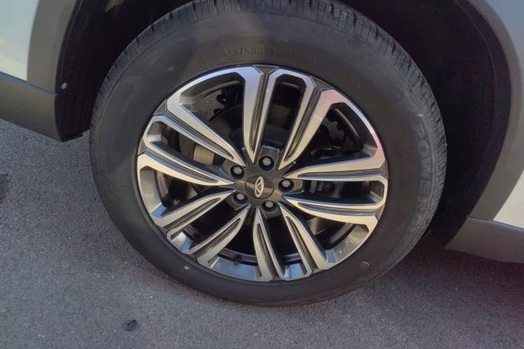 Used Chery Tiggo 8 2023 Kunpeng Edition 290TGDI Automatic Excellence Model
