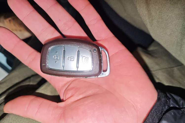 Used Hyundai ix25 2017 1.6L Automatic Smart Version