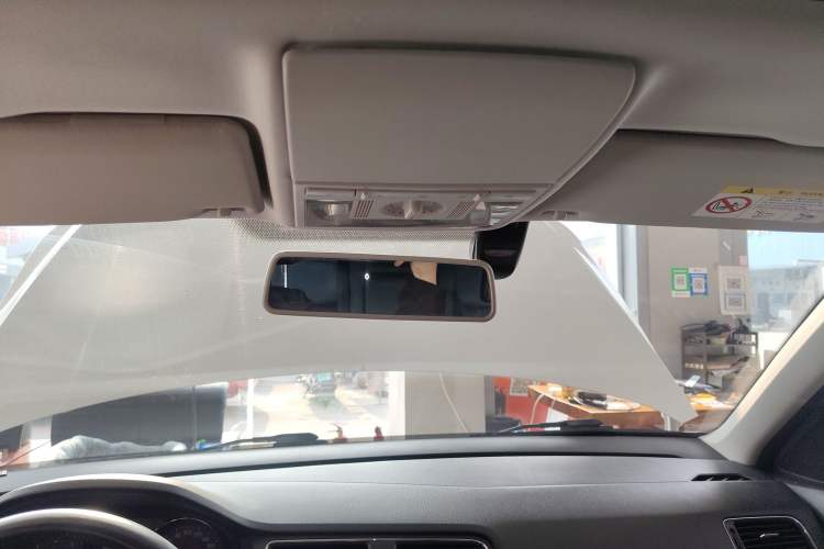 Used Volkswagen Lavida 2017 1.6L Automatic Comfort Edition