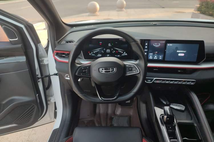 Used Geely Auto Coolray 2022 Bin Yue COOL 1.5TD DCT Hot Engine Edition
