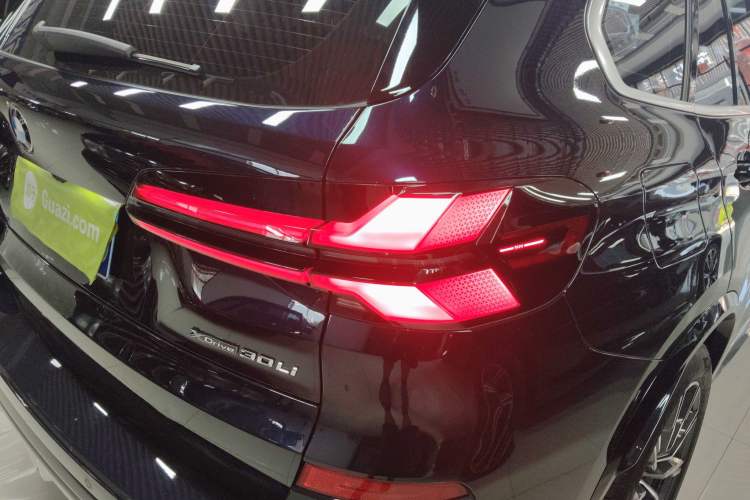 Used BMW X5 2023 xDrive 30Li M Sport Package
