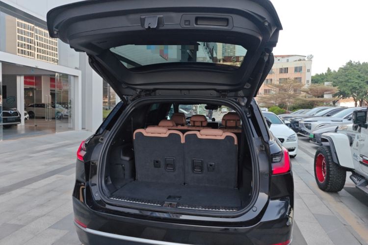 Used Nio ES8 2020 580 km Signature Edition 7-Seater Version