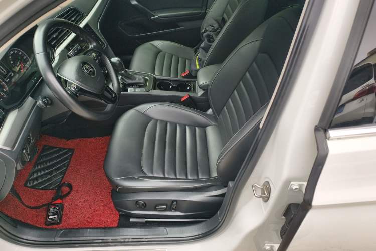 Used Volkswagen Lamando 2019 280TSI DSG Comfort Edition China VI standard
