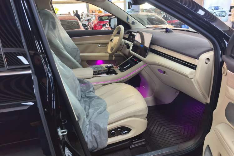 Used Hima AITO M7 2024 1.5T Intelligent Driving Rear-Drive Pro Version 5 Seats
