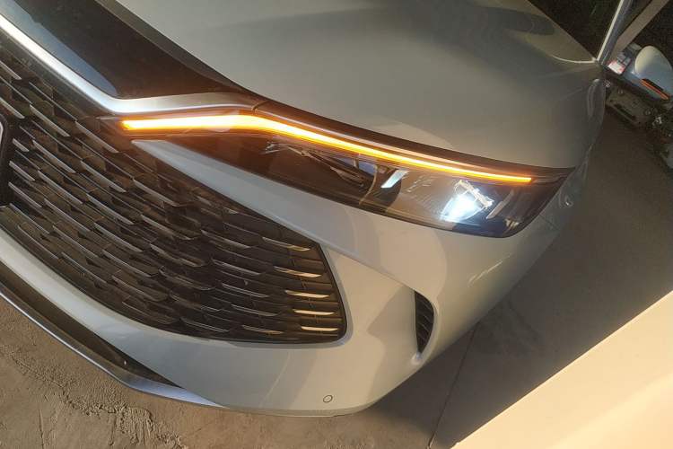 Used BYD Qin L 2024 DM-i 80KM Beyond Model
