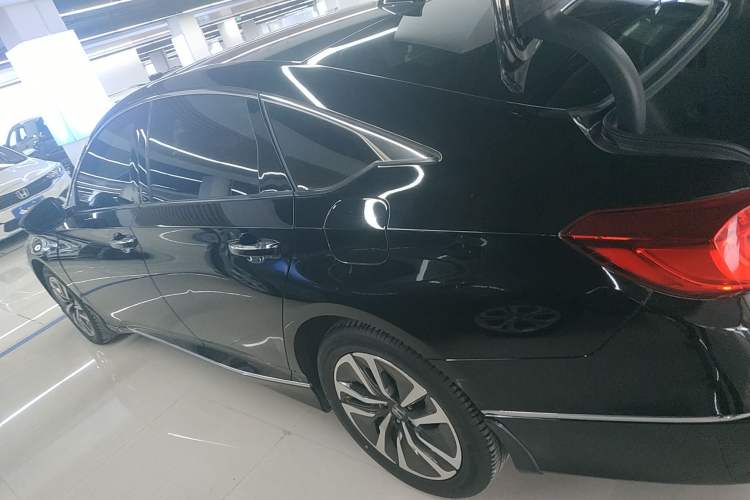 Used Honda Accord 2018 Rui Hybrid 2.0L Rui Ling Edition China VI