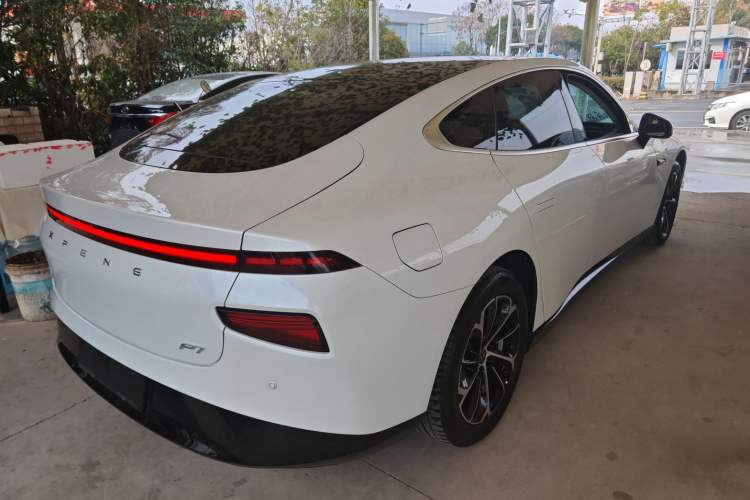 Used XPeng P7 2022 586G
