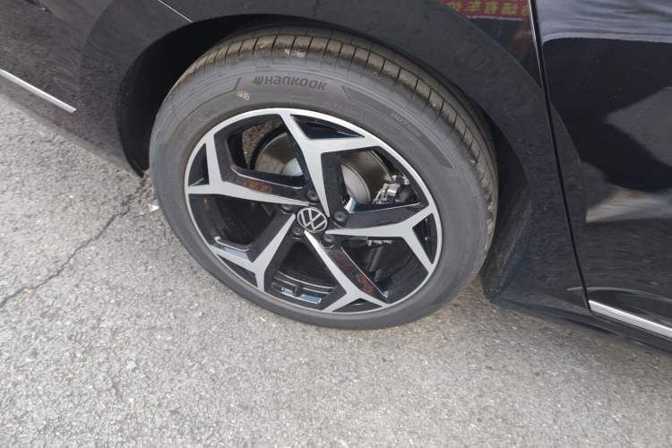 Used Volkswagen Passat 2025 Outstanding Model 380TSI Starry Dragon Edition
