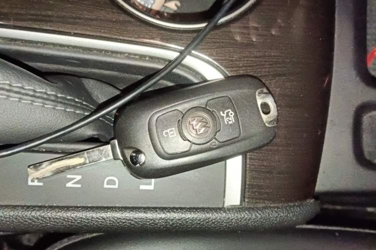 Used Buick Verano 2019 Sedan 20T Dual-Clutch Leading Model
