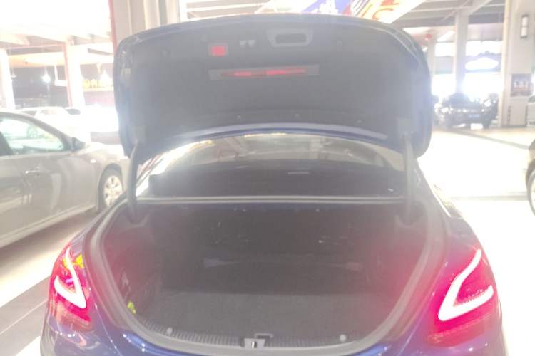 Used Mercedes-Benz C-Class 2021 C 200 L Fashion Edition Sport Version