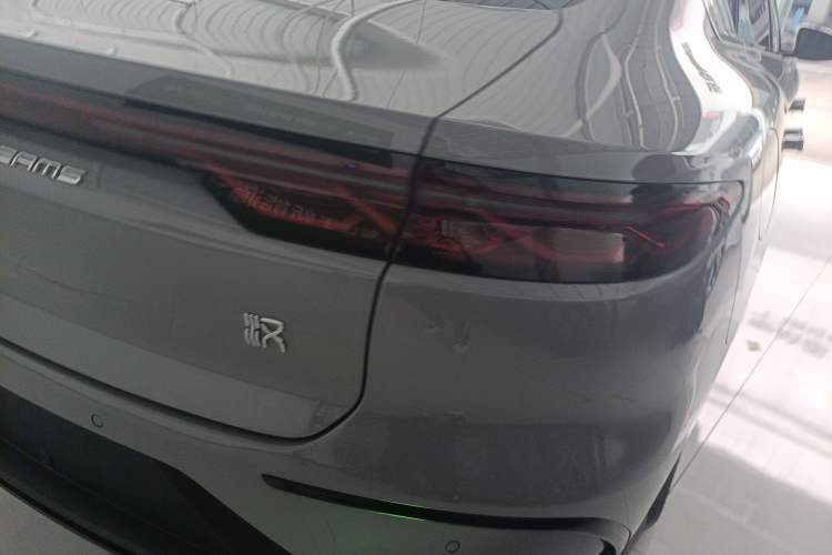 Used BYD Han 2025 EV with 701 km of Laser Radar-Enabled Intelligent Driving
