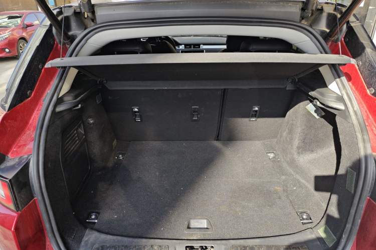 Used Land Rover Range Rover Evoque 2018 240 PS SE Smart Brilliance Edition